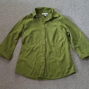 Dress Barn Button Down Shirt NWOT